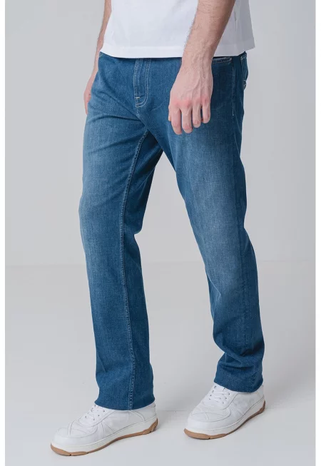 Дънки със стандартна кройка - Пастелносин