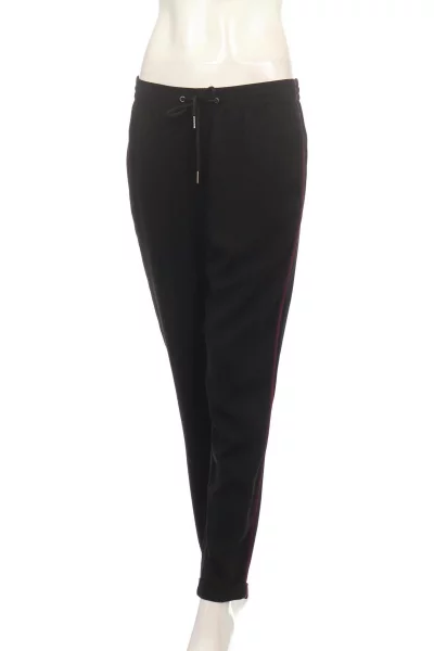 Дрехи Панталон GINA TRICOT