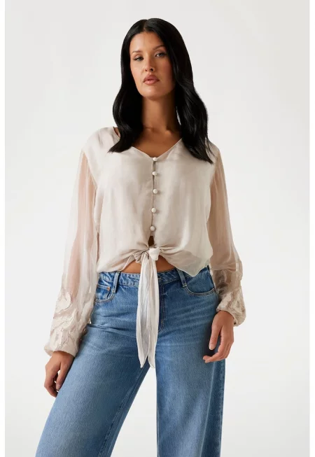 Къса риза с коприна с преден възел