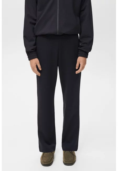 Панталон със свободна кройка