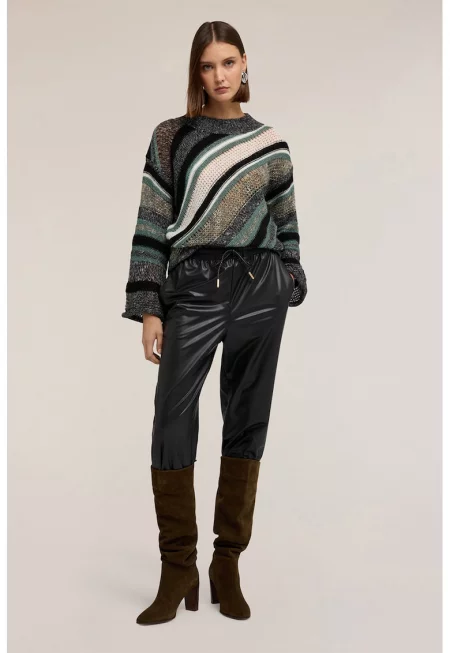 Пуловер от мохер и вълна с райе