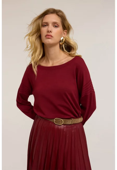 Пуловер с деколте тип лодка и паднали ръкави