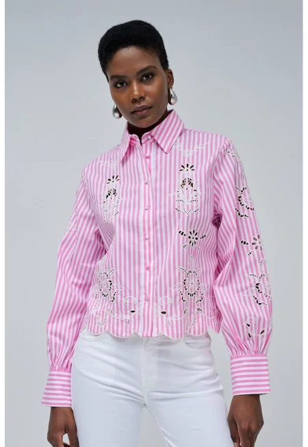 Раирана риза с перфорации - Бял/Розово