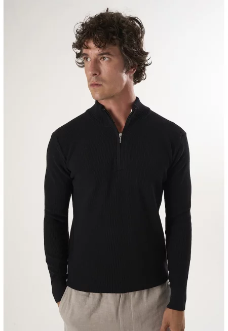 Слим пуловер с къс цип