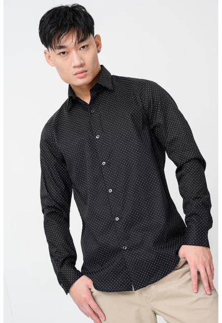 Слим риза с маншети с копчета