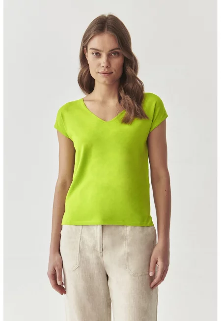 Тениска Estere с шпиц - Лайм зелено