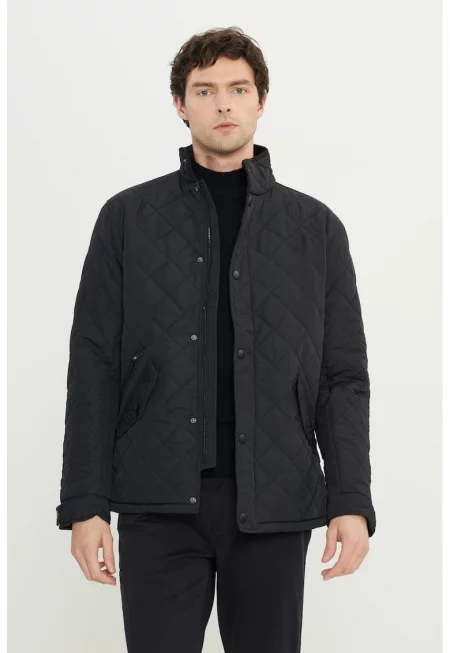 Яке с джобове с капаче и капси - Черен