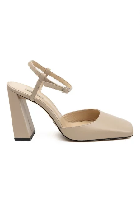 Дамски обувки на ток  ODA - Бежов