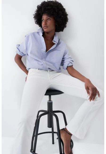 Дънки със стандартна кройка - Бял