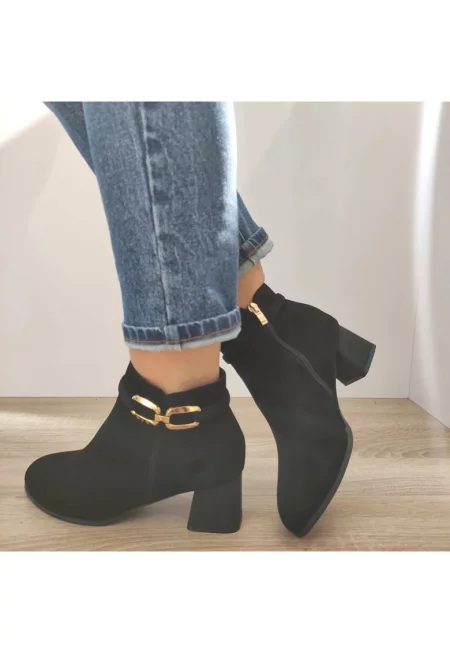 Елегантни дамски боти  E256 Black Velvet - Черно кадифе