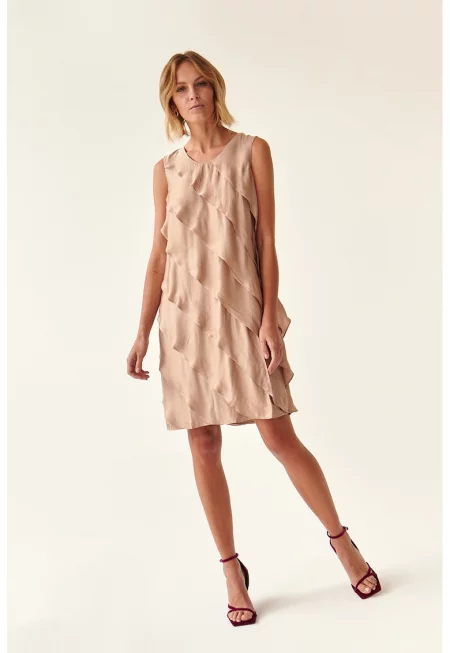 Къса рокля с волани - Бежов