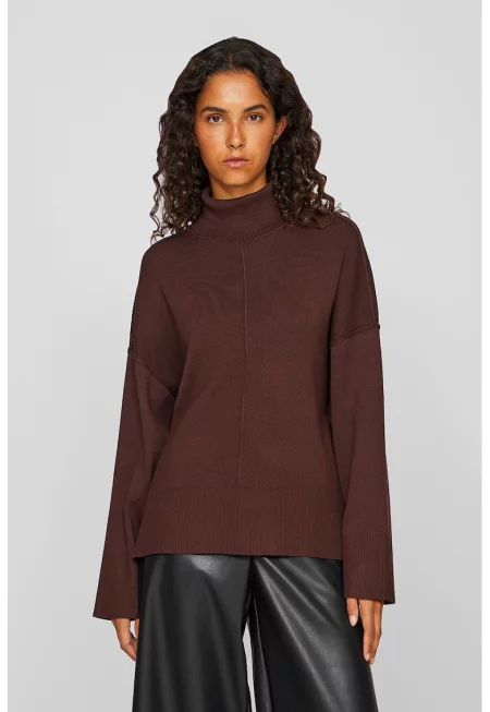 Поло - Коняк кафяв