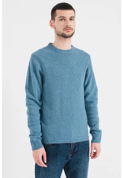 Пуловер Karl с вълна и овално деколте