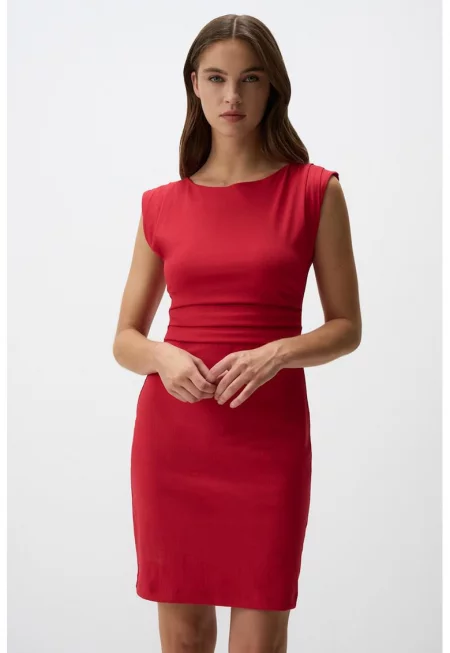 Вталена къса пола - Червен