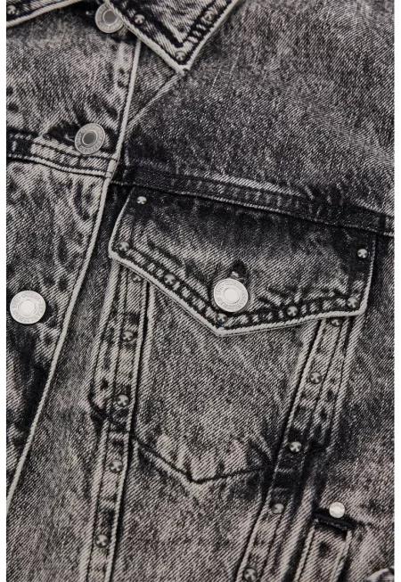 Дънково яке със захабен ефект