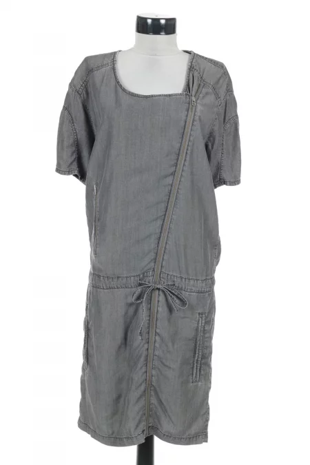 Дрехи Ежедневна рокля IN WEAR