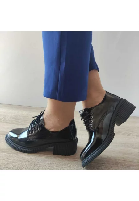 Ежедневни дамски обувки  21601 01-L Black Lacquer - черни - Черен