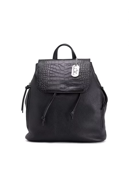 Кожена раница с капаче и регулиращи се презрамки - Черен