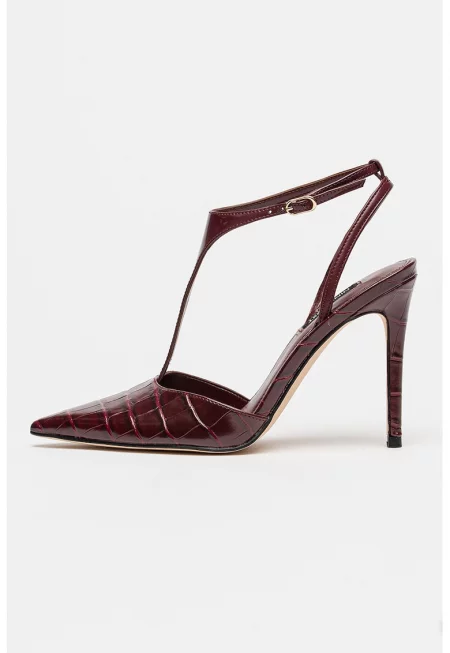 Обувки от еко кожа с ток стилето