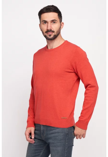 Пуловер с овално деколте