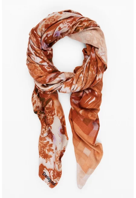 Шал с десен