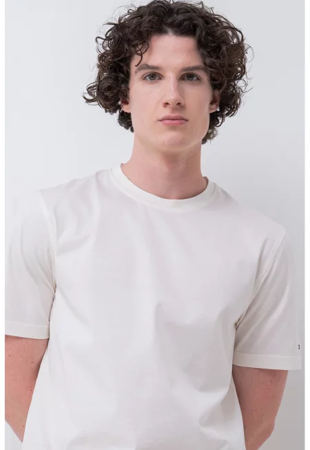 Тениска с овално деколте - Крем