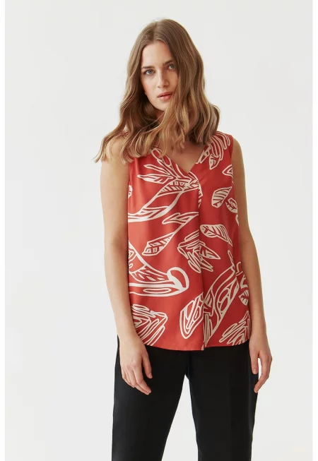 Топ с шпиц - Бял/Бледочервен