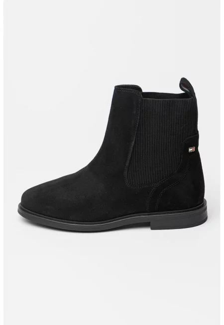 Велурени ботуши с овален връх - Черен