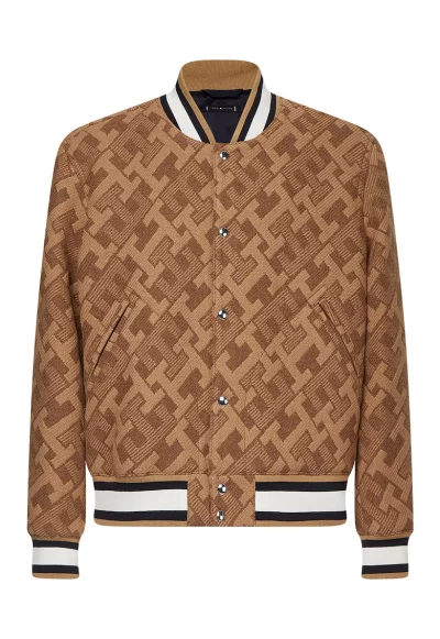 Яке от жакард с монограм