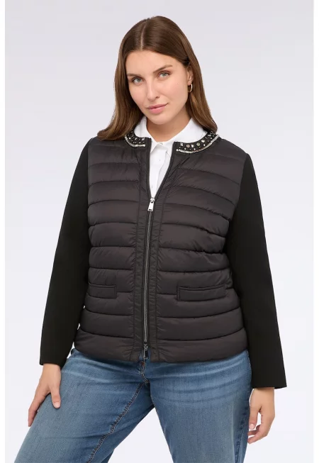 Бухнало яке с цип