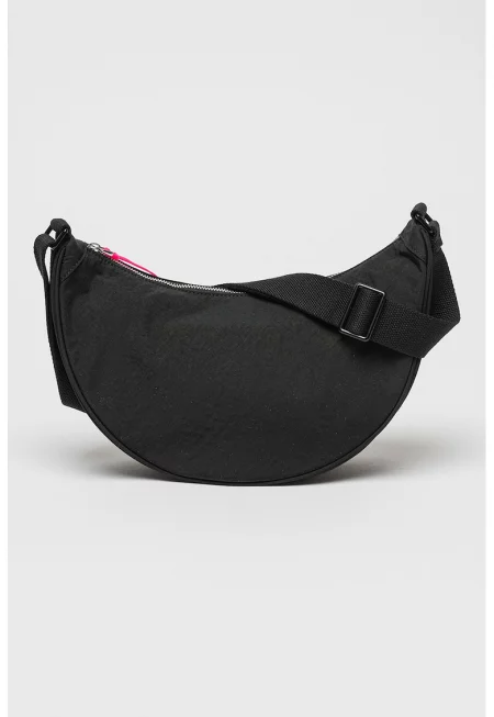 Чанта с дизайн на полумесец