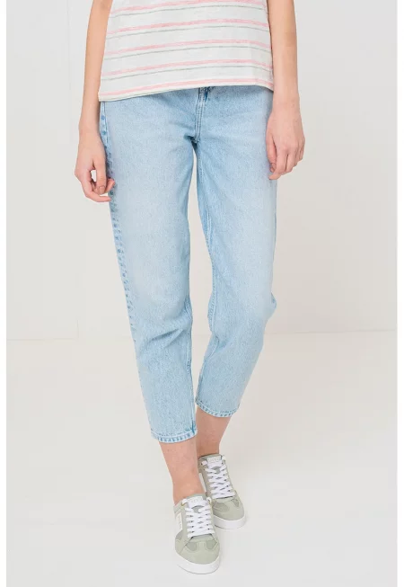 Дънки капри тип Mom - Светлосин меланж