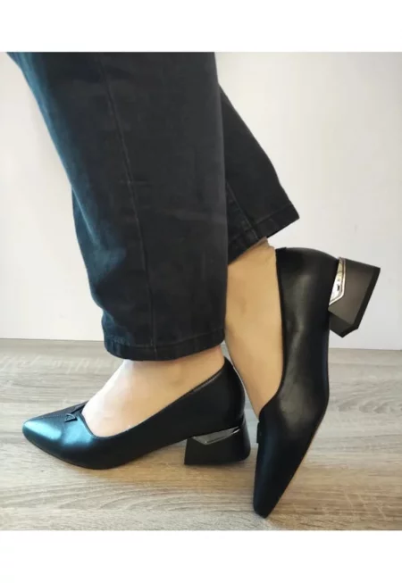 Елегантни Дамски Обувки  40011A 01-N - Черно