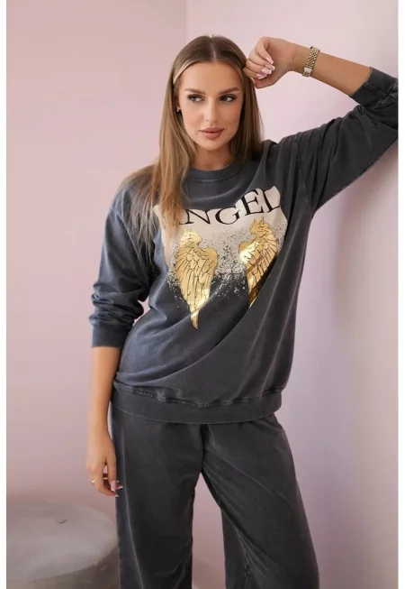 Комплект суичър и панталон -