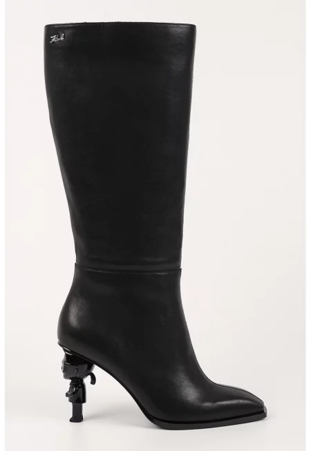 Кожени високи ботуши с квадратен връх и лого