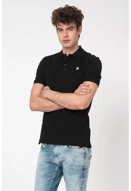 Слим тениска Dunda от пике с яка