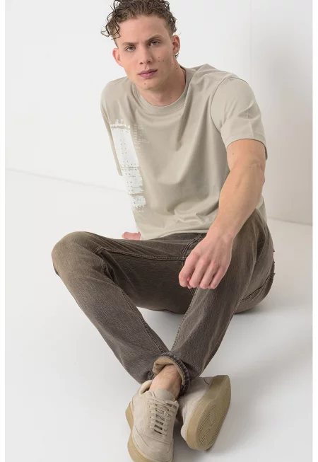 Свободна тениска от памук с фото щампа