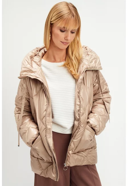 Зимно яке с уголемени джобове