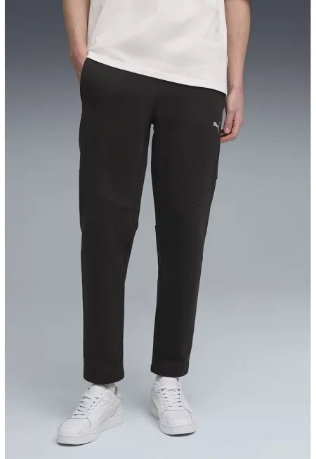 Спортен панталон със стеснен крачол и джобове встрани - Черен
