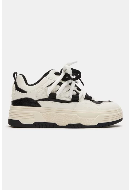 Спортни обувки от еко кожа с текстил - Черен/Мръснобял