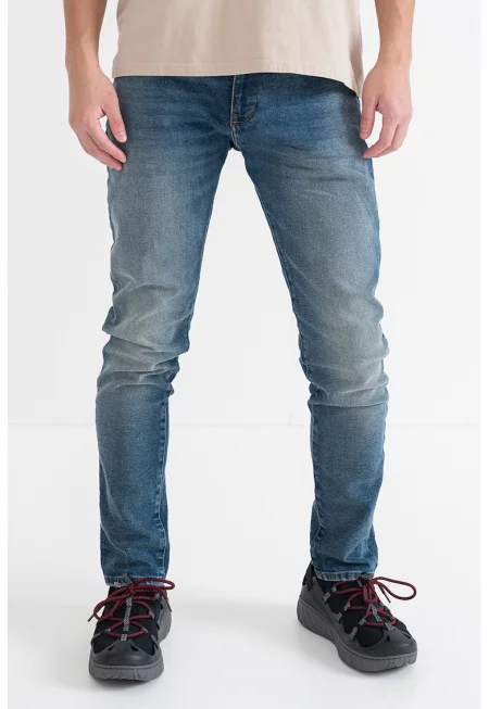 Свободни дънки