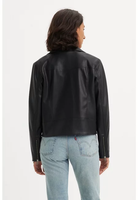 Вталено яке от еко кожа