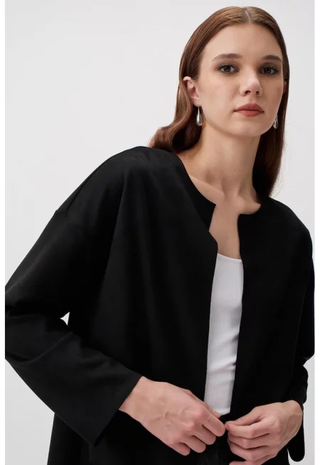 Яке с пришит джоб