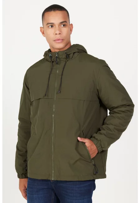 Зимно яке с качулка и джобове встрани