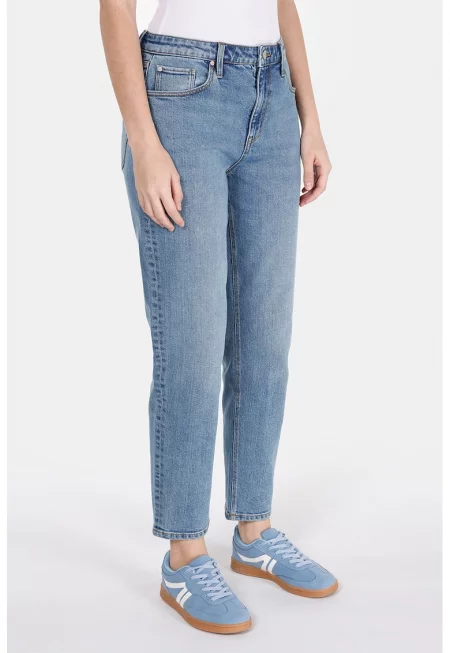 Дънки стил Mom Fit