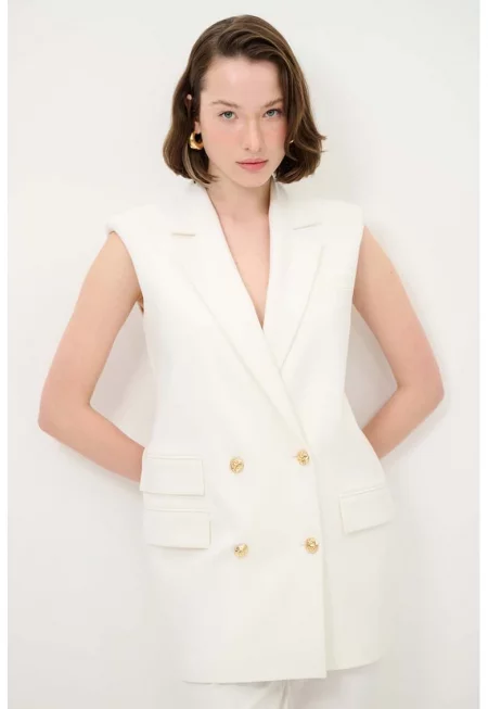 Елек с подплатени рамене