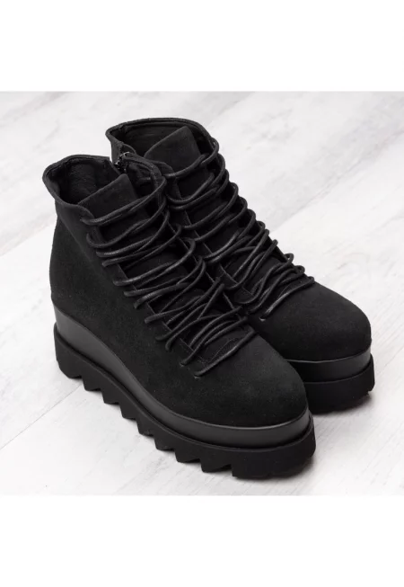 Lyon Suede Short Boots - Черен