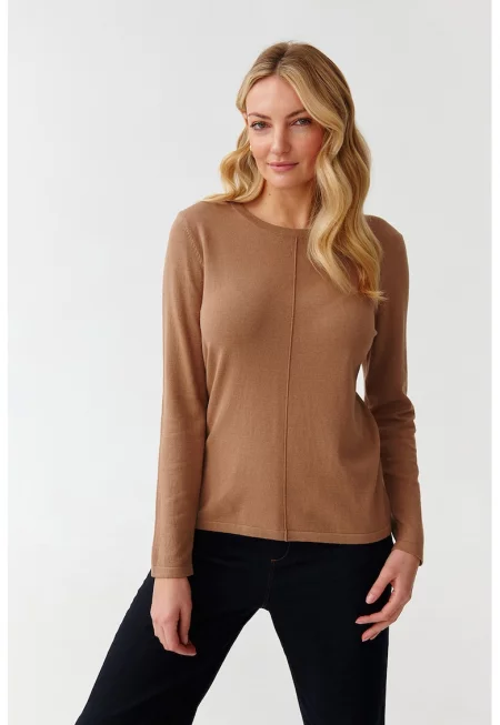 Пуловер с овално деколте - Карамел