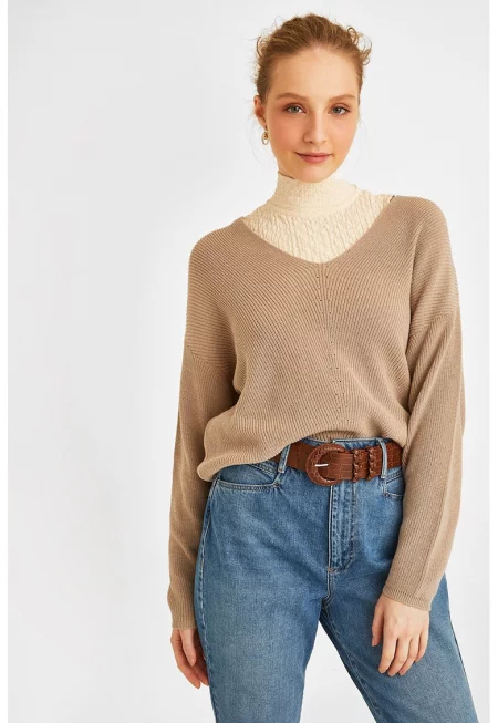 Пуловер с паднали ръкави