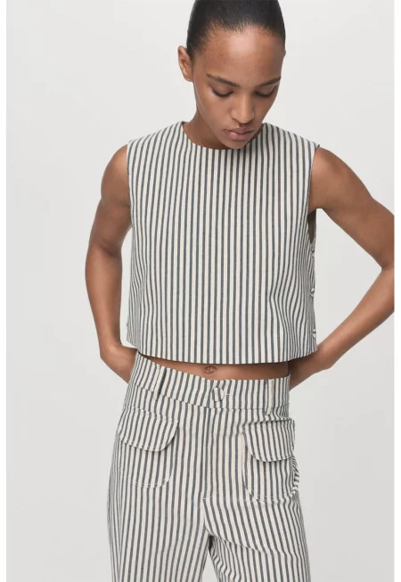 Раирана къса блуза